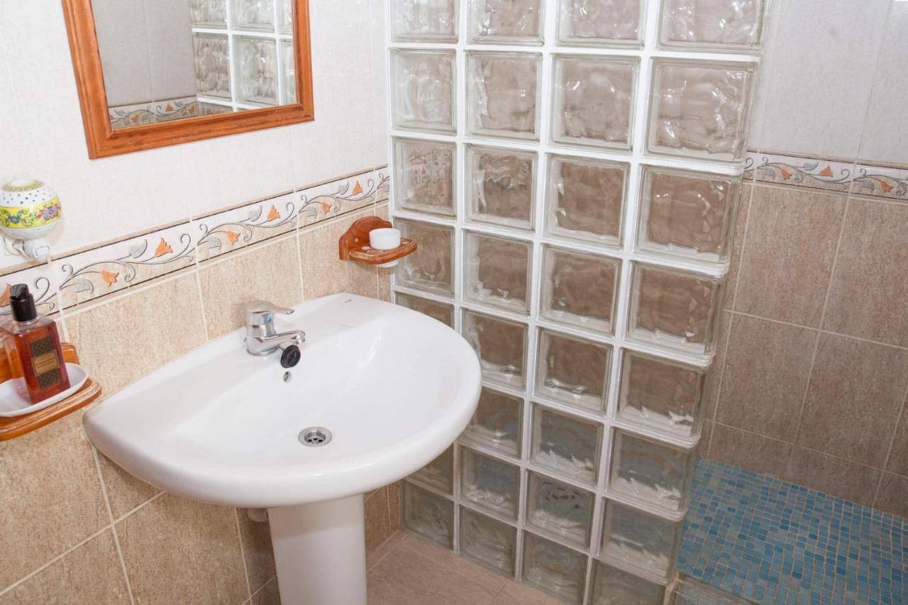Los Giles Bed And Breakfast Алмерия Екстериор снимка